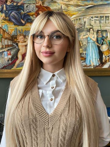 Проститутка Марселина